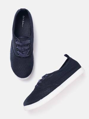 Mast and hotsell harbour canvas shoes