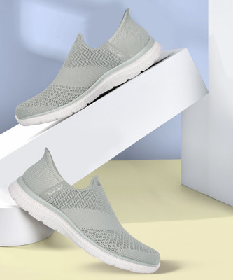 Skechers VIRTUE - SLEEK Casuals For Women(Green , 5)