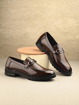 HERE&NOW Slip On For Men(Brown , 6)