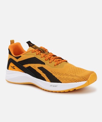 REEBOK Raineer M Casuals For Men(Gold , 8)