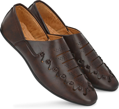 Vellinto Juttis For Men Jutis For Men(Brown , 6)