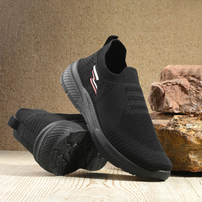 BIRDE Stylish Memory Foam Soft Walking Shoes For Men(Black , 7)