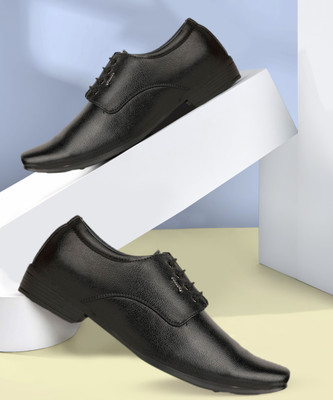 Bata Bata Men's Black Derby Shoes | Classic Formal Footwear | Durable & Comfortable Derby For Men(Black , 10)