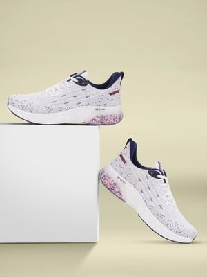 CAMPUS RIM Running Shoes For Men(Off White , 7)