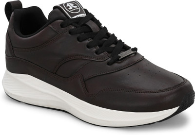 OFF LIMITS Running Shoes For Men(Brown , 8)