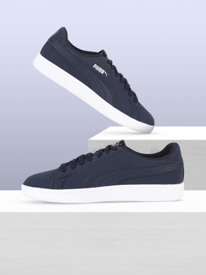 PUMA Puma Smash v2 Buck Sneakers For Men(Blue , 8)