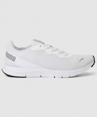PUMA Hustle V2 Running Shoes For Men(White , 9)
