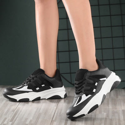 Knoos Running Shoes For Men(Black , 7)