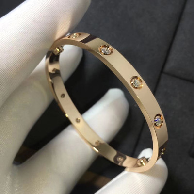 Gleve Stainless Steel Diamond Gold-plated Kada