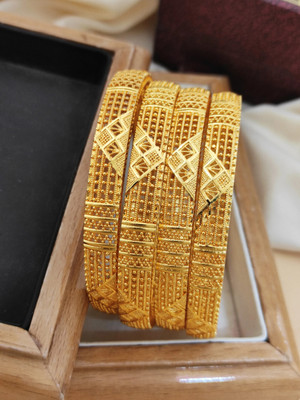Jewar Mandi Brass Gold-plated Bangle Set(Pack of 4)