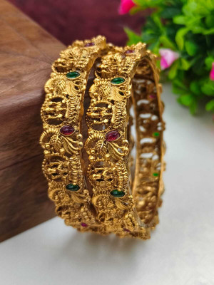 OrnaDzn Zevellery Alloy Gold-plated Bangle(Pack of 2)