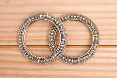 navjai Metal Bangle Set(Pack of 2)