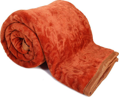 Yati Gallerie Floral Single Mink Blanket for  Mild Winter(Microfiber, Golden)