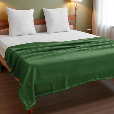 ivaza Solid Single Fleece Blanket for  Mild Winter(Polyester, Green)