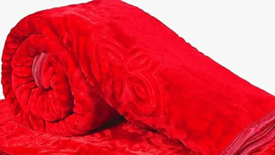 HS DESIGNING Solid Double AC Blanket for  AC Room(Polyester, Red)
