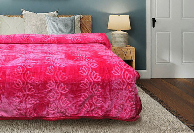 Yati Gallerie Floral Single Mink Blanket for  Heavy Winter(Microfiber, Pink)