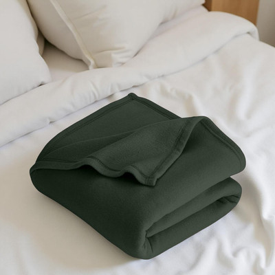 ivaza Solid Single Fleece Blanket for  Mild Winter(Polyester, Green)