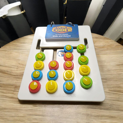 Nafhotoz Montessori Logic Puzzle Toy – Color Match Board Educational Board Games
