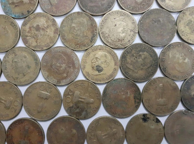Hop n Shop Republic India 20 Paise Mahatma Gandhi Brass 30 Coins Lot Medieval Coin Collection(30 Coins)