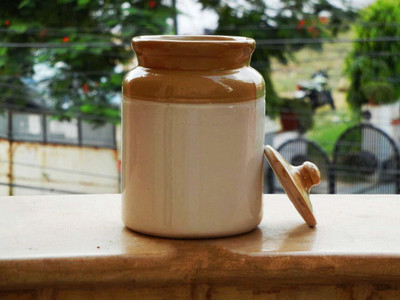 NAVPATH Ceramic Pickle Jar  - 1000 ml(Brown)