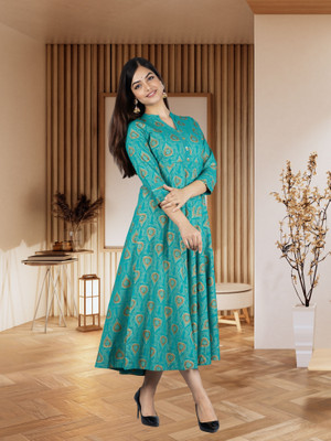 Shumeera Women Gown Green Midi/Calf Length Dress