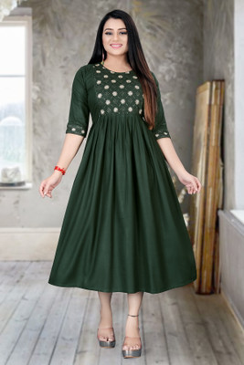 zyqo Women Embroidered Anarkali Kurta(Green)