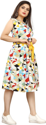 FashhionWorld Women Fit and Flare Multicolor Knee Length Dress