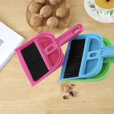 Kuhu Plastic Dustpan(Multicolor)