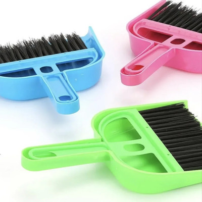 Kuhu Plastic Dustpan(Multicolor)
