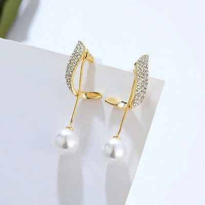 Exotique Korean Beautiful Pearl Wing Stud Earrings 2 Pcs/Set Metal Drops & Danglers