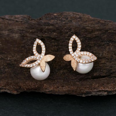 Sukkhi Glorious Gold Plated Stud Earring For Women Pearl Alloy Stud Earring