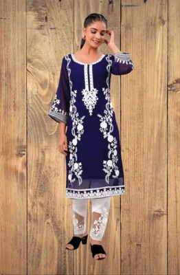 A One Collection Women Kurta Pant Set