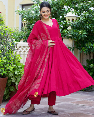 Divastri Women Kurta Pant Dupatta Set
