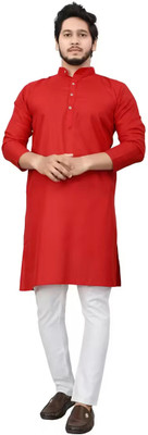 Madhav Mishri Men Solid Straight Kurta(Red)