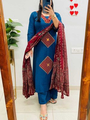 Raghuram Fashion Women Kurta Palazzo Dupatta Set