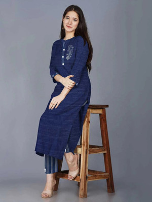 Women Kurta and Trousers Set
