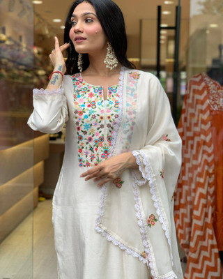 kiwastudio Embroidered Kurta, Trouser/Pant & Dupatta Set