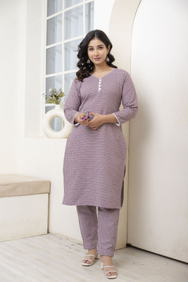 AUZAAI COLLECTION Women Kurta Pyjama Set