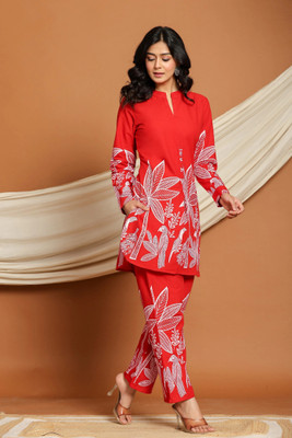 Nayi Nazar Women Ethnic Top Pant Set
