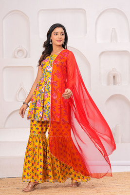 BLEVY Women Kurta Sharara Dupatta Set