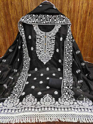 Keshvi Chanderi Embroidered Kurta & Patiyala Material