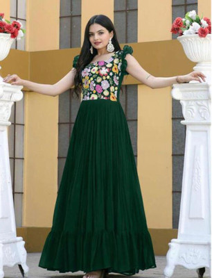 A One Collection Flared/A-line Gown(Green)