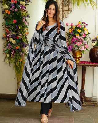 SHREE HARI CLOTH Women Printed Anarkali Kurta(Black)