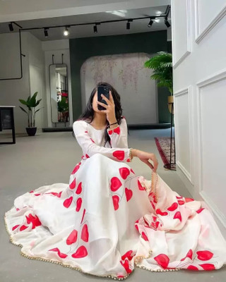 RDKURTI Flared/A-line Gown(White)
