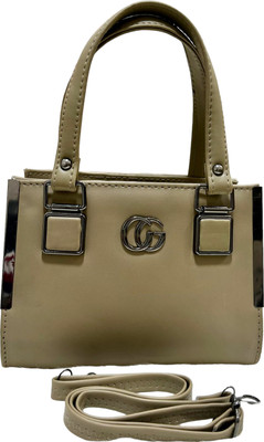 Carissa Women Green Handbag