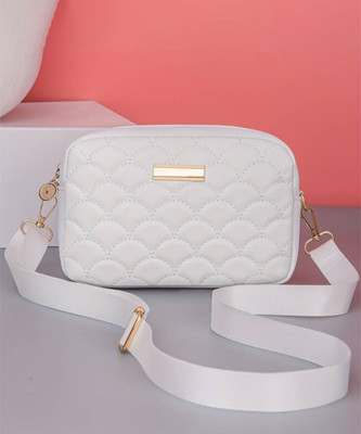 Cleto White Sling Bag Af_CLT BOX_WE_33