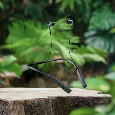 GPQ STORE Rokerz 235 Pro Wireless Bluetooth Neckband(0.3917 Bluetooth(Black, In the Ear)