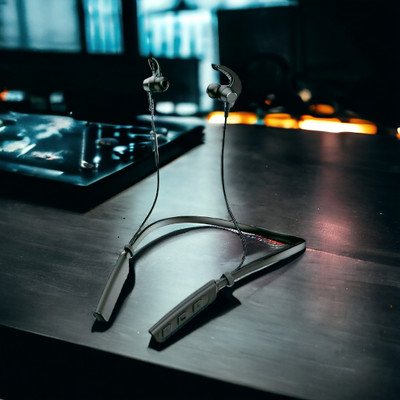 QPG STORE Rokerz 235 Pro Wireless Bluetooth Neckband(0.1713 Bluetooth(Black, In the Ear)