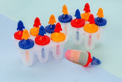 JUICIQ Ice Pop Mold Set – 12-Cavity DIY Popsicle Maker with Fun Rocket-Shaped Handles Multicolor Plastic Ice Cube Tray(Pack of2)