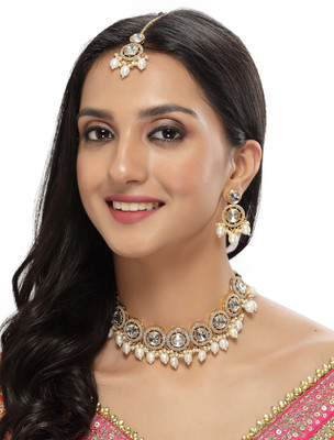Sukkhi Alloy Gold-plated Gold Jewellery Set(Pack of 1)